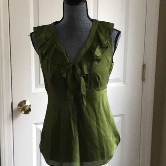 Ann Taylor satin sleeveless top - Picture 1 of 5
